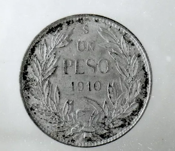 Cien centavos