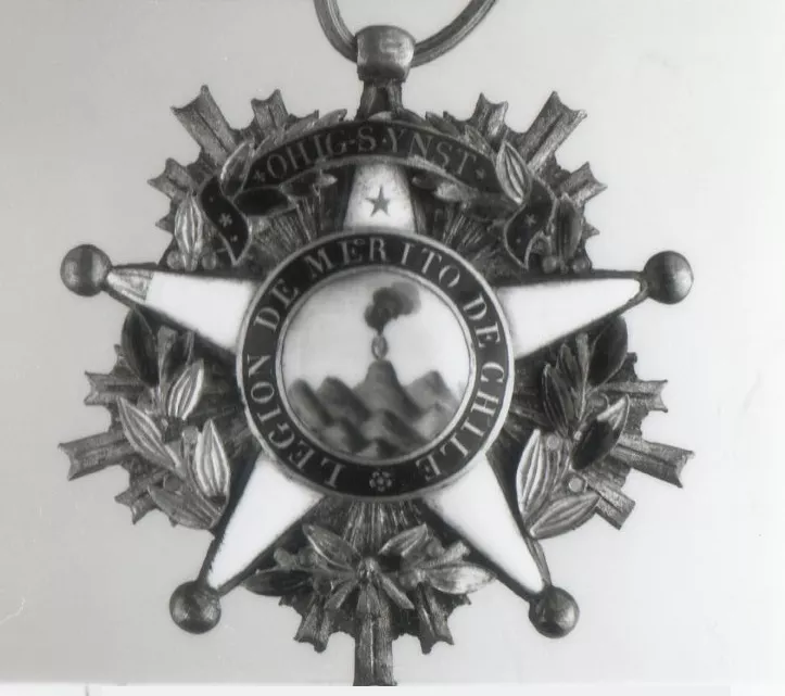 Condecoración de Legión al Mérito