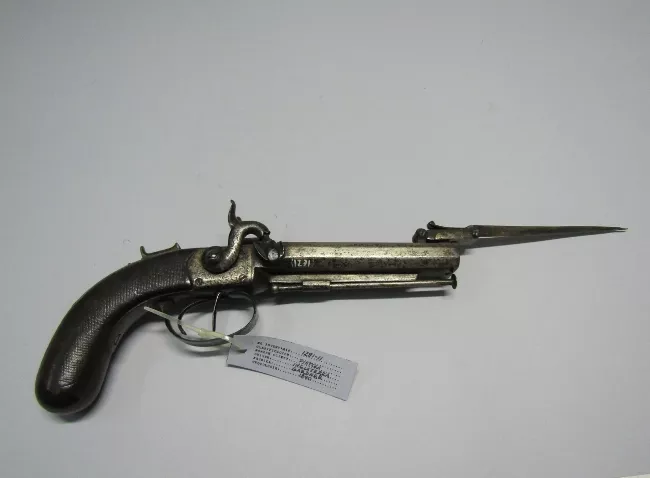 Pistola