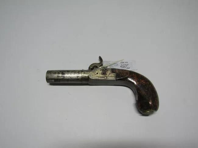 Pistola