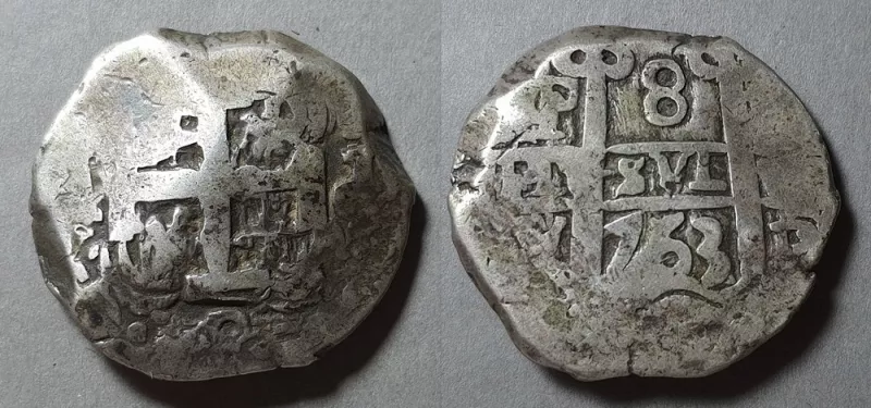Moneda de 8 Reales (Carlos III)