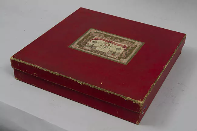 Caja con soldaditos de plomo de la Primera Guerra Mundial