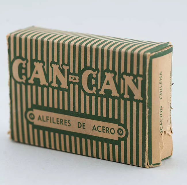 Alfileres (caja)