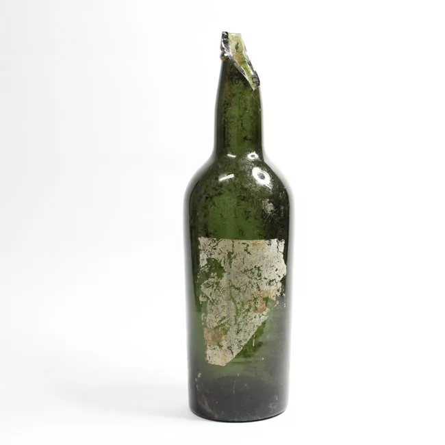 Botella (arqueológica y etnográfica)