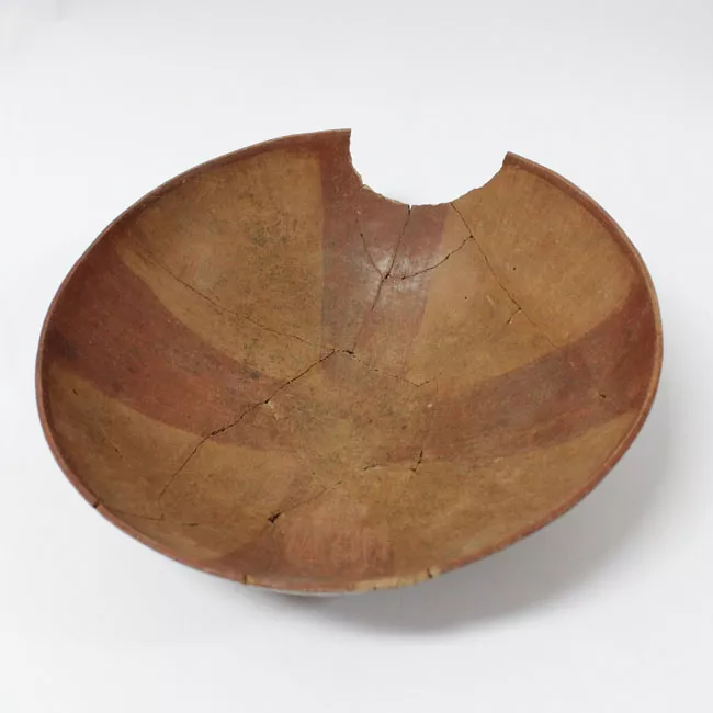 Plato (arqueológico y etnográfico)