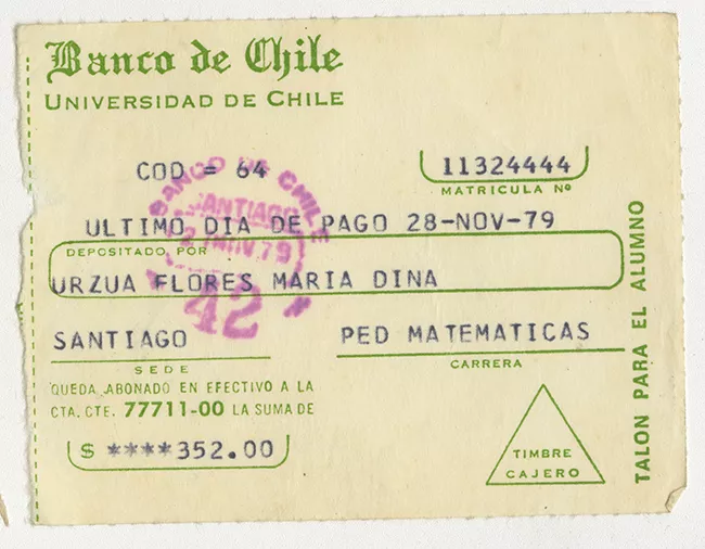 Comprobante de pago de María Urzua Flores. Universidad de Chile. Noviembre 1976