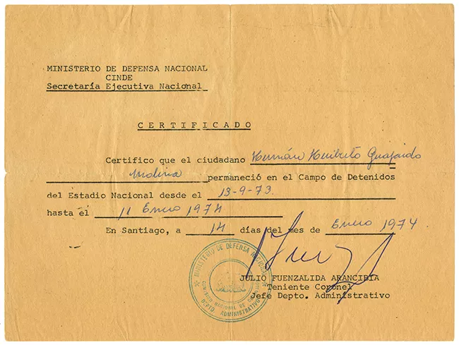 Certificado permanencia en campo de detención del Estadio Nacional de Hernán H. Guajardo entre 13 septiembre de 1973 y 11 de enero de 1974