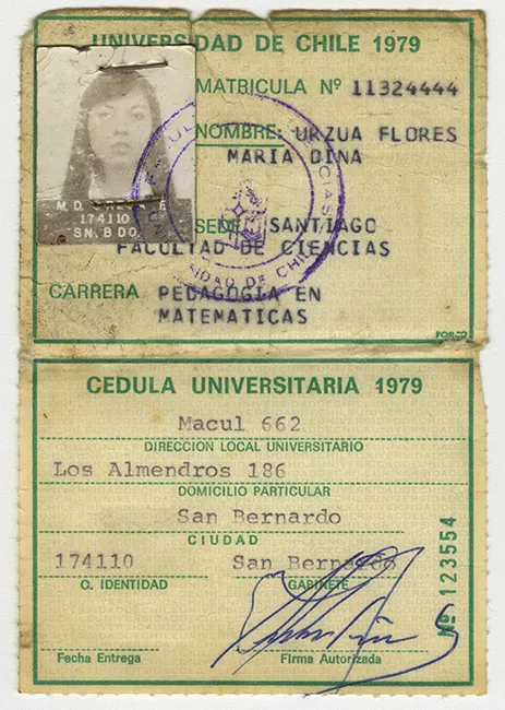 Cédula Universitaria de María Urzua Flores. 1979