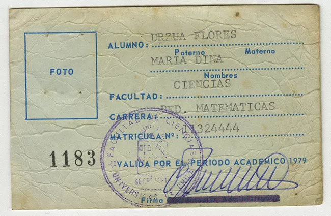Carnet Universidad de Chile de María Urzua Flores. 1979