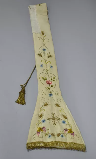 Estola (vestuario litúrgico)