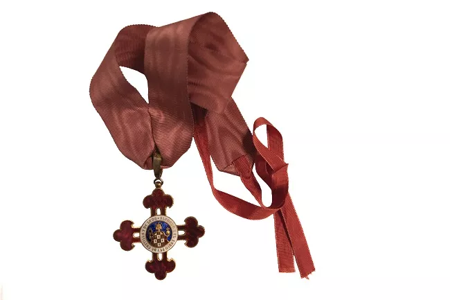 Condecoración Encomienda con placa de la Orden Civil de Alfonso X el Sabio