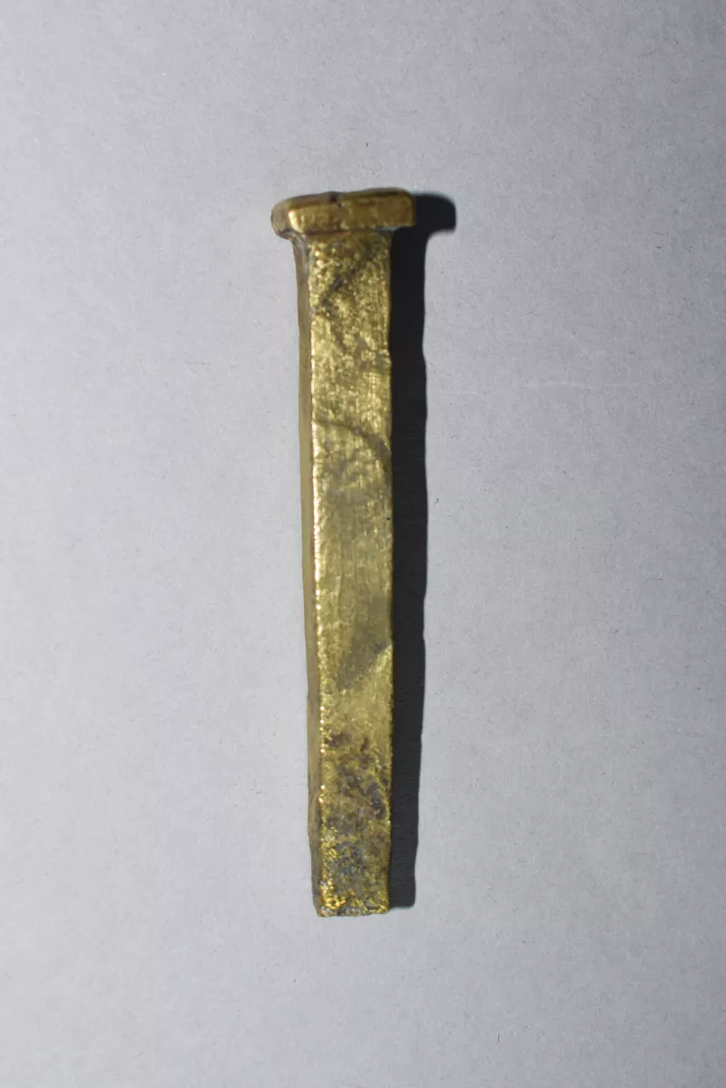 Clavo (sujeción)