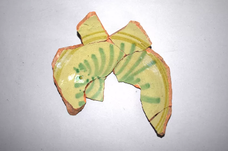 Plato (arqueológico y etnográfico)