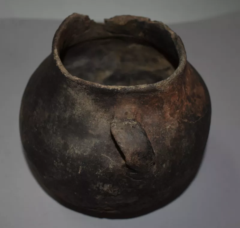 Olla (arqueológica y etnográfica)