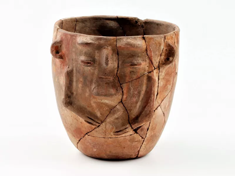 Taza (arqueológica y etnográfica)