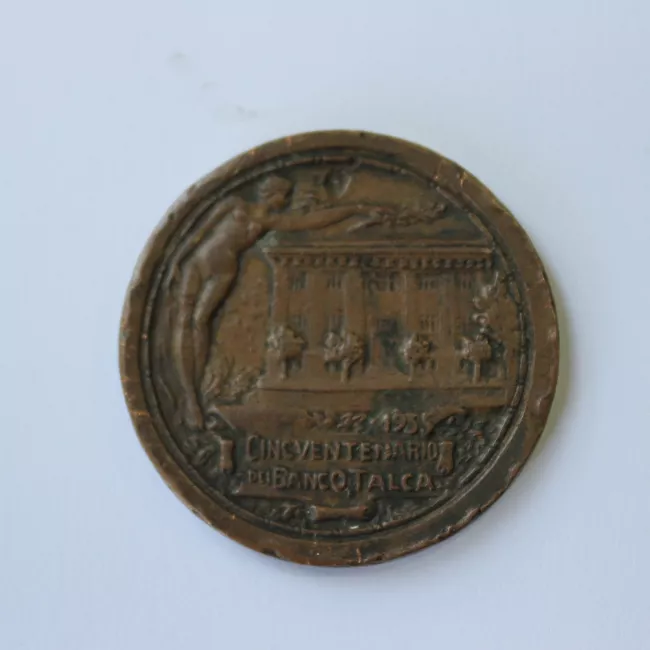 Medalla Cincuentenario Banco de Talca