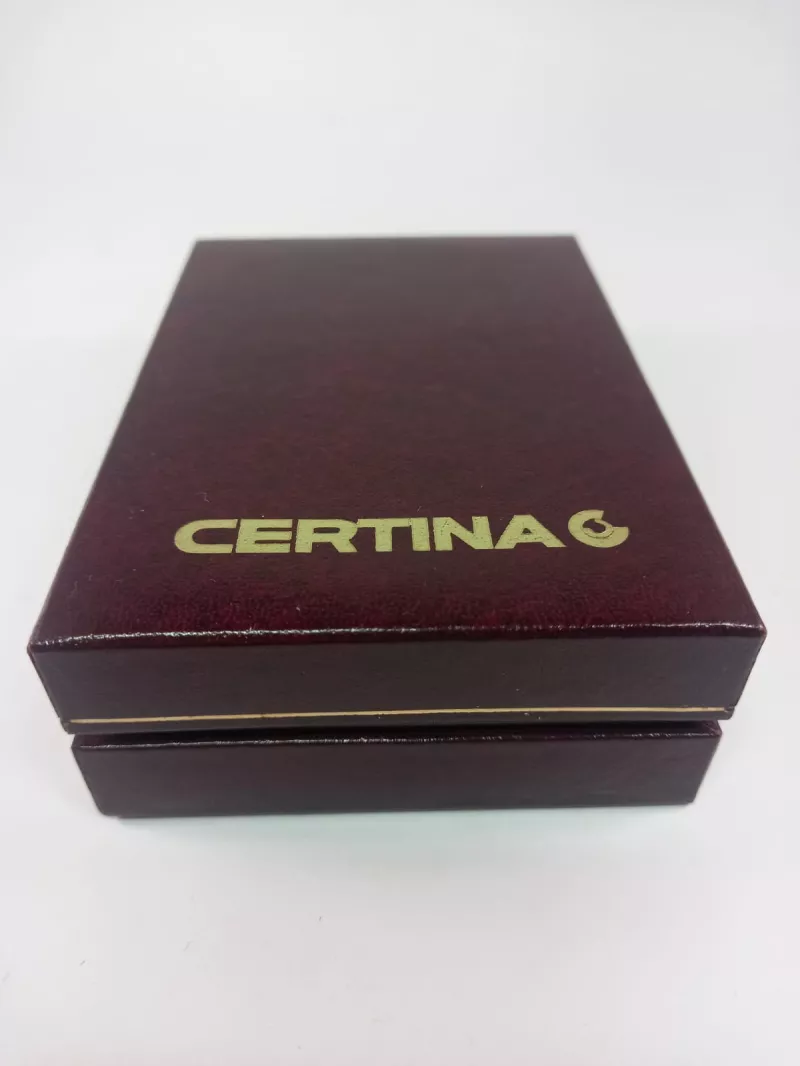 Estuche (contenedor)