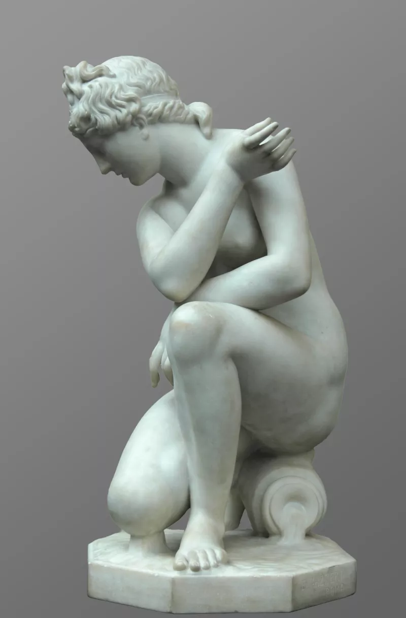 Venus arrodillada