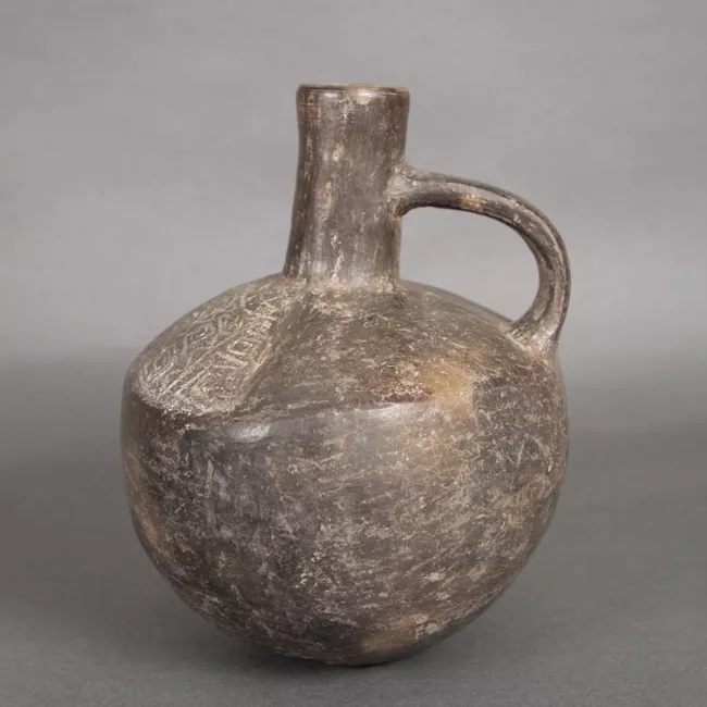 Botella (arqueológica y etnográfica)