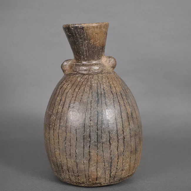 Botella (arqueológica y etnográfica)