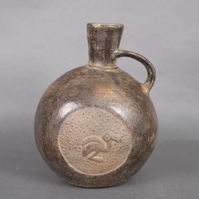 Botella (arqueológica y etnográfica)