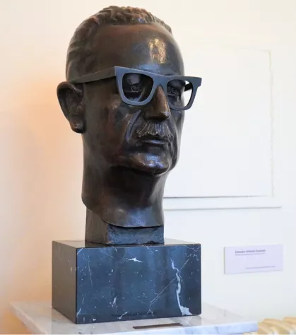 Busto de Salvador Allende