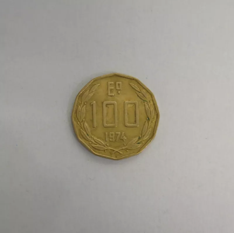 100 Escudos