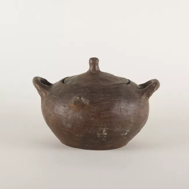 Olla (arqueológica y etnográfica)