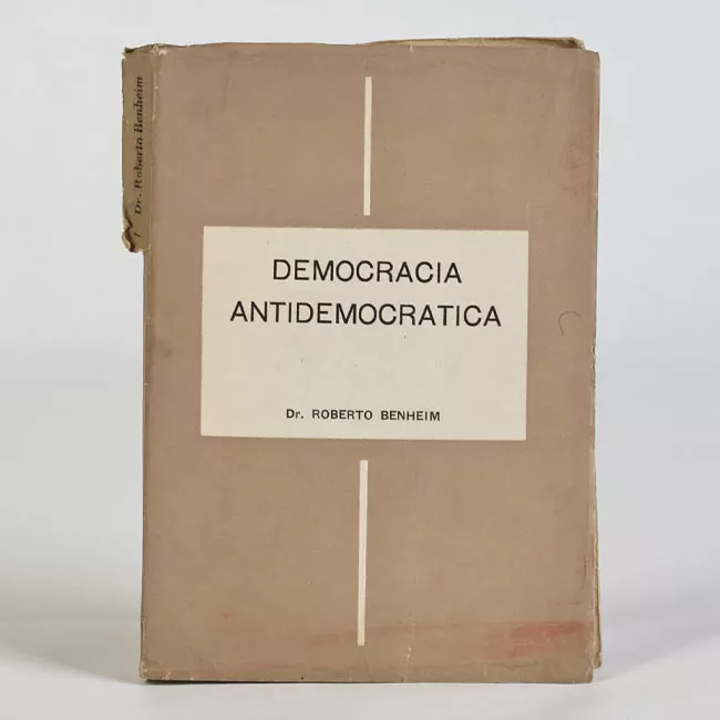 Democracia Antidemocrática