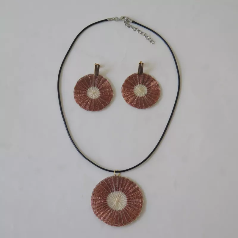 Collar y Aros