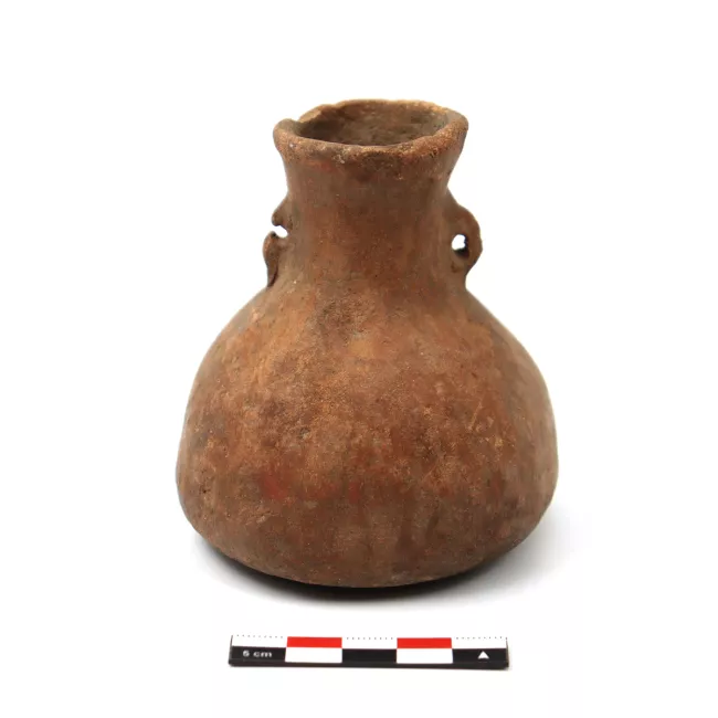 Botella (arqueológica y etnográfica)
