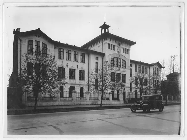 Escuela Superior  Nº46