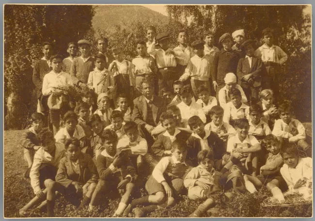 Excursión de otoño de La 6ª Preparatoria D, de 1930