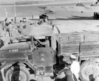 Camiones de Rancagua y un Avión Boliviano