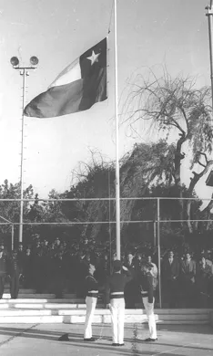 Lanzamiento del Pabellón en la Fuerza Aerea