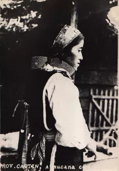Mujer mapuche