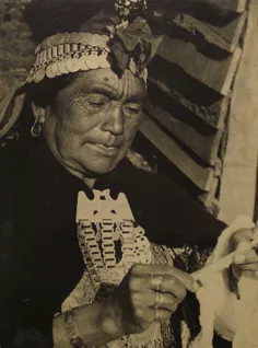 Mujer mapuche