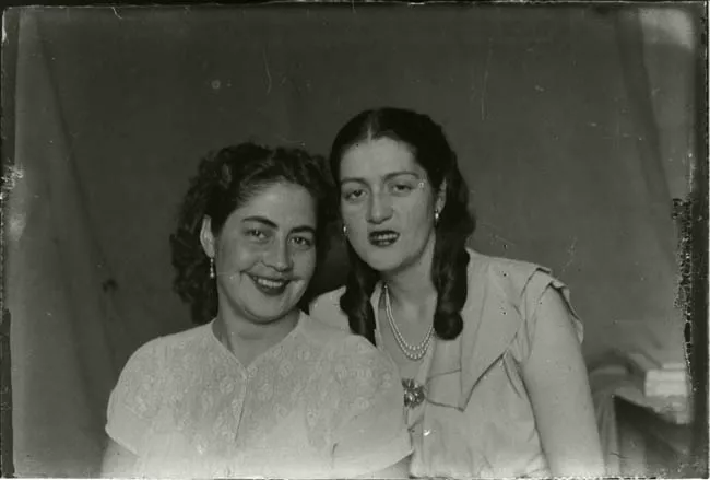 Retrato de dos mujeres
