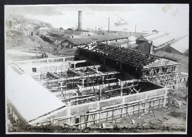 Cerámica sección Porcelana en construcción Lota