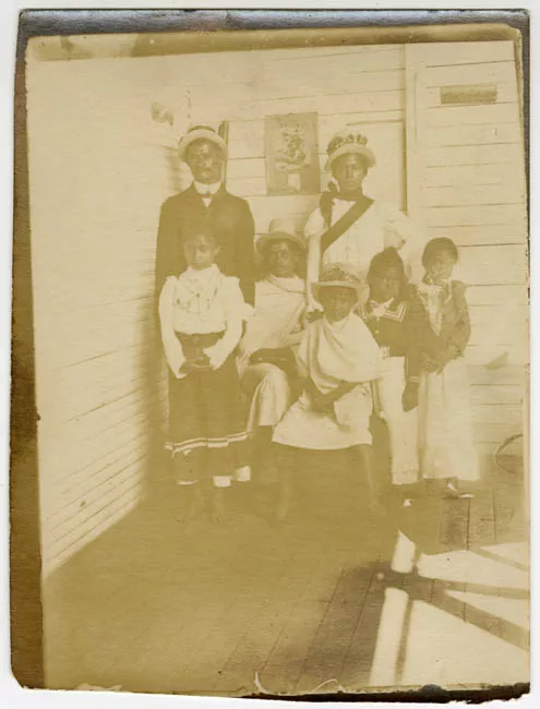 RETRATO DE FAMILIA