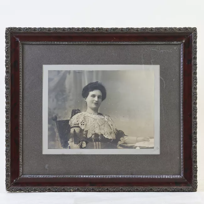 Retrato Josefina Menéndez