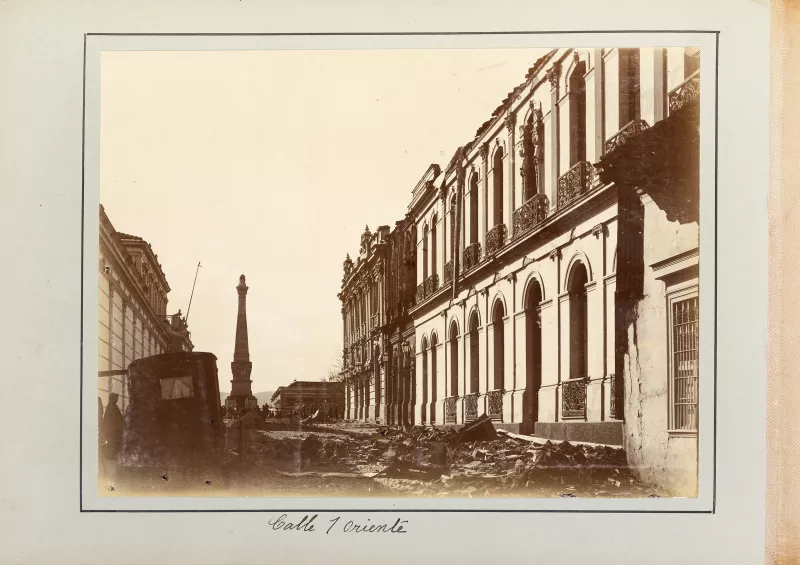 Calle 1 oriente de Talca tras el terremoto de 1906