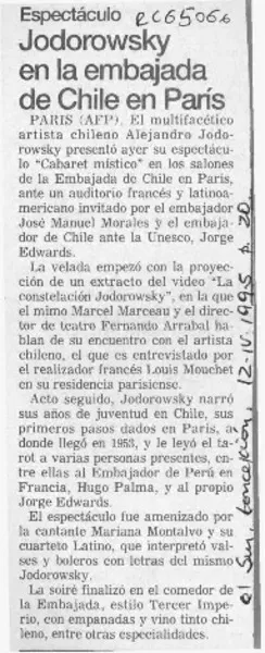 Jodorowsky en la embajada de Chile en París  [artículo].