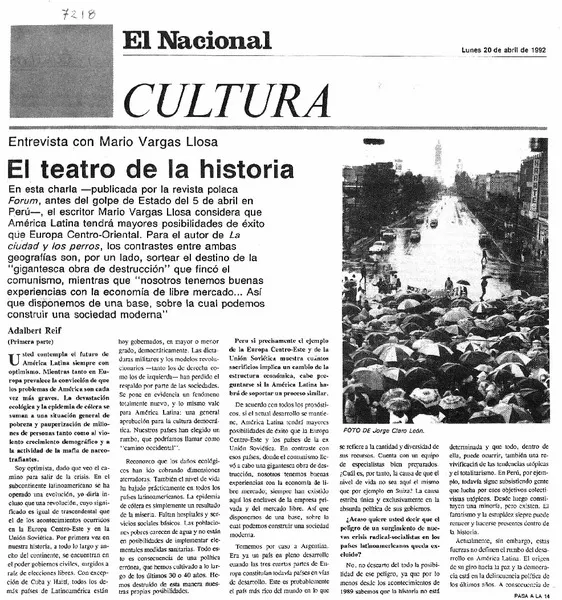El Teatro de la historia  [artículo] Adelbert Reif.