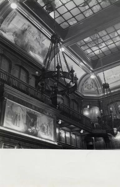 [Detalle de la arquitectura y decoderación de la Sala Medina]  [fotografía].