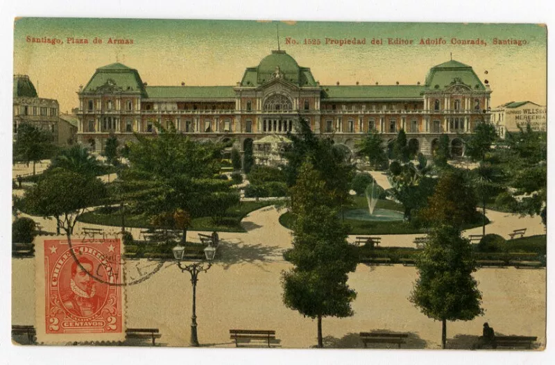 Santiago, Plaza de Armas [y el Gran Hotel Inglés]  [fotografía] Adolfo Conrads.