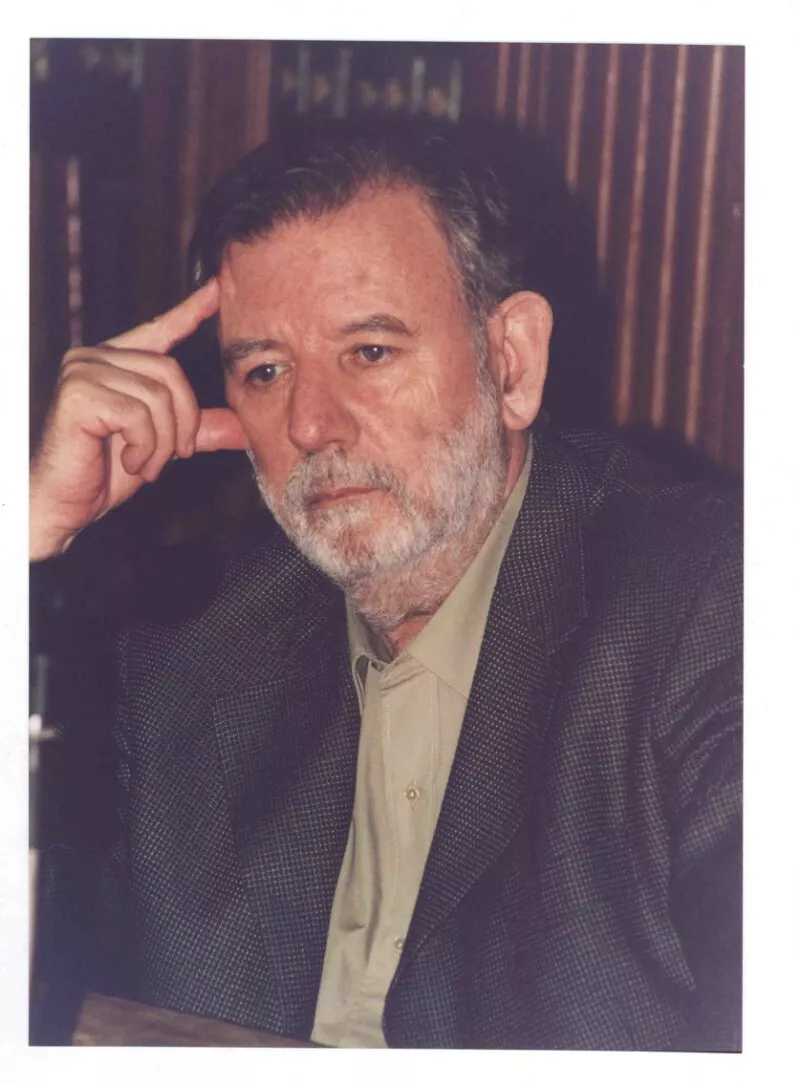 Óscar Hahn  [Fotografía] Julio Ruiz.