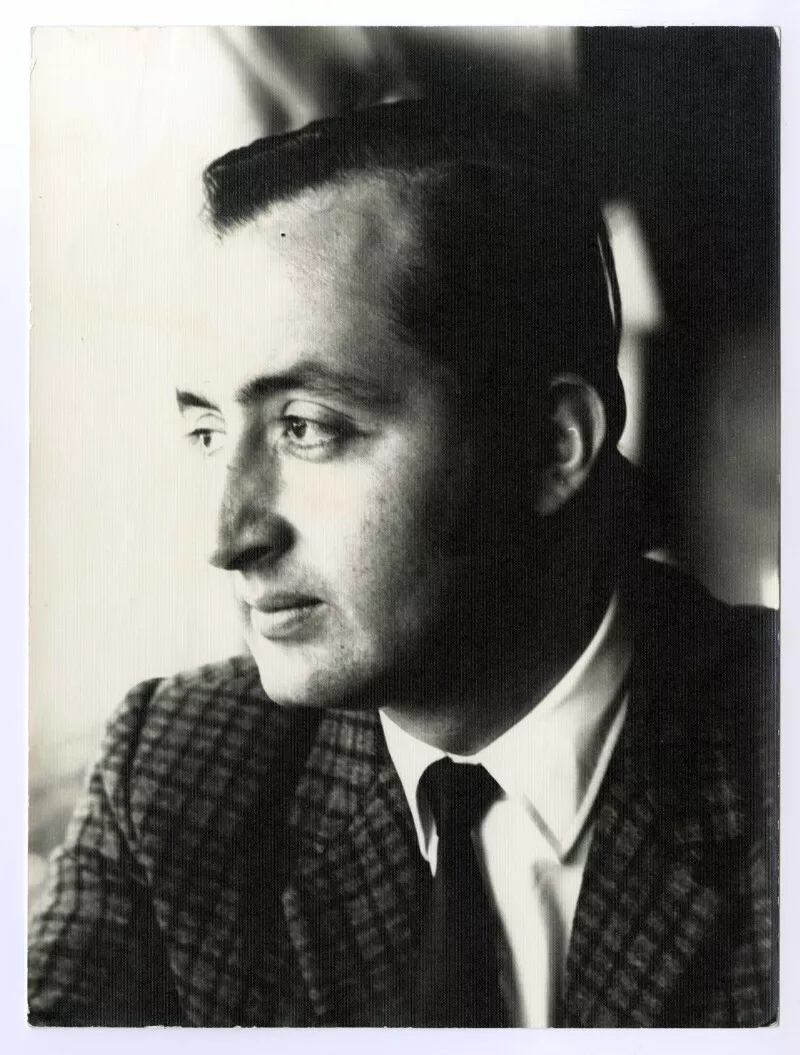 Sergio Macías  [fotografía].