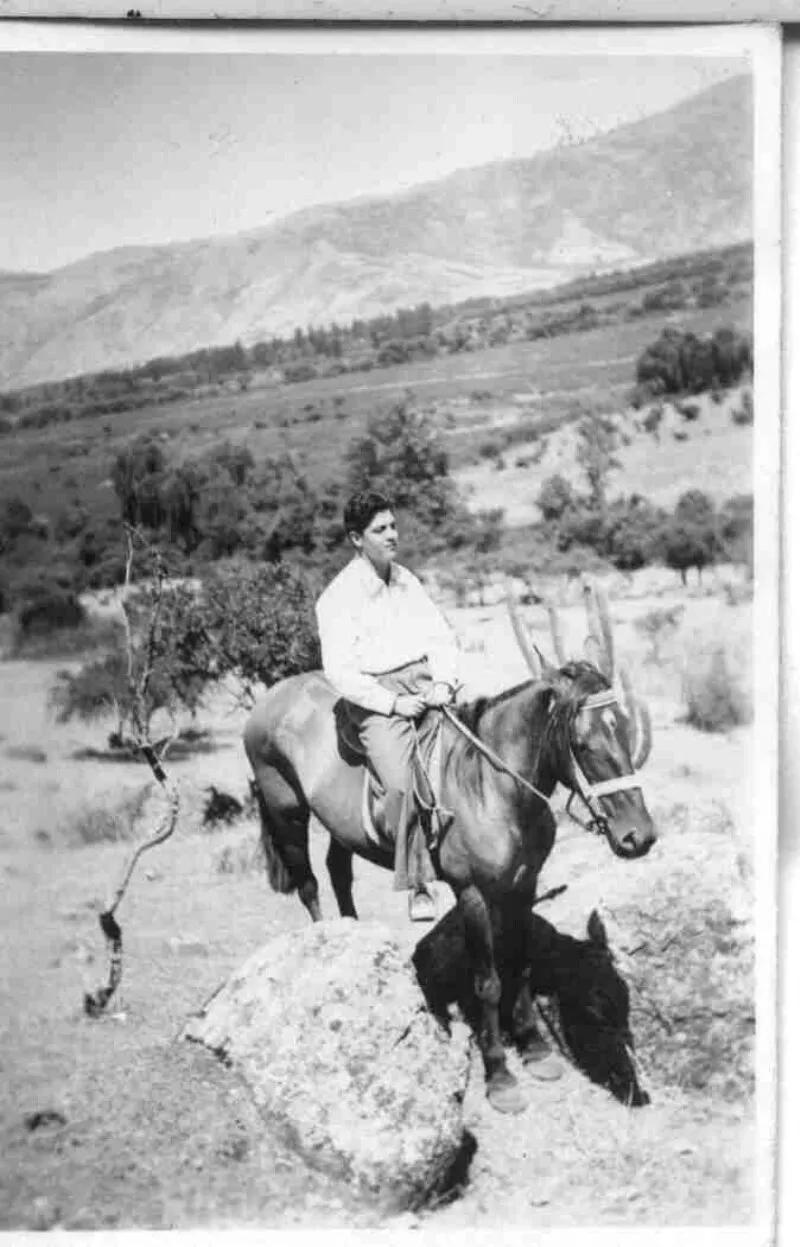 Luis Oyarzún  [fotografía].