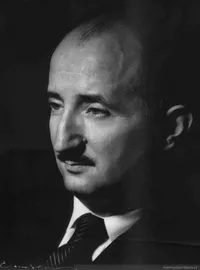 Roque Esteban Scarpa (1914-1995)